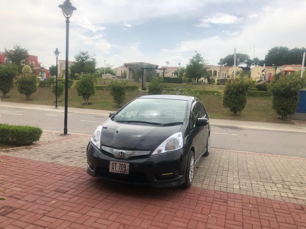 Honda Fit 2011 for Sale in Islamabad Image-1