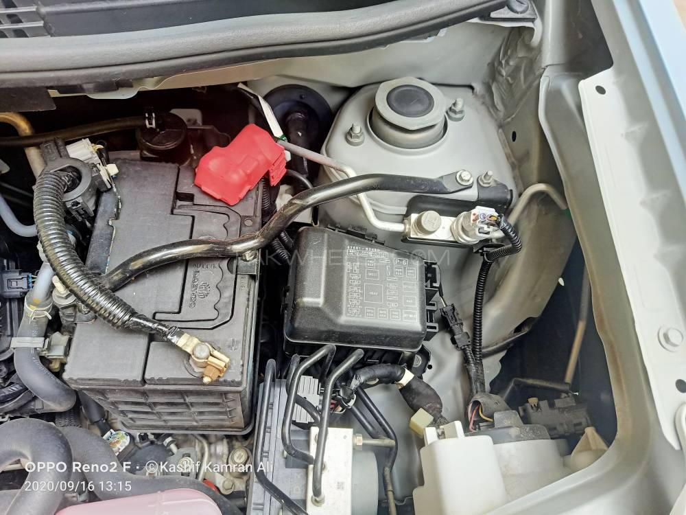 Toyota Pixis Space 2015 for Sale in Lahore Toyota Pixis Space 2015 for Sale in Lahore Image-11