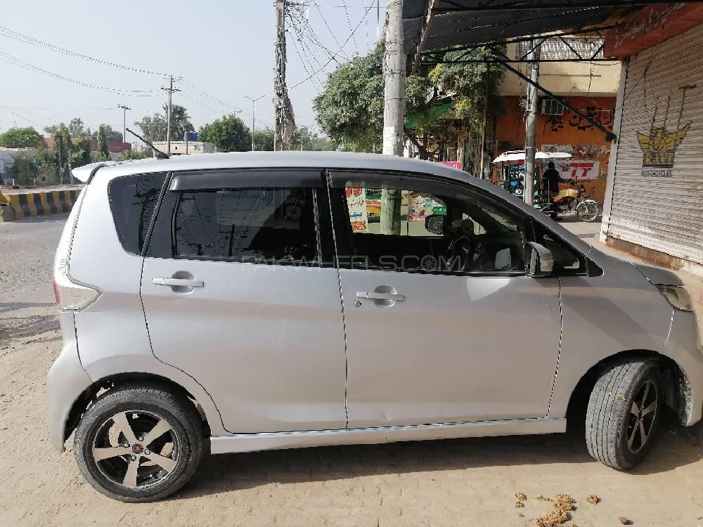 Nissan Dayz Highway Star 2013 for Sale in Mian Channu Image-1