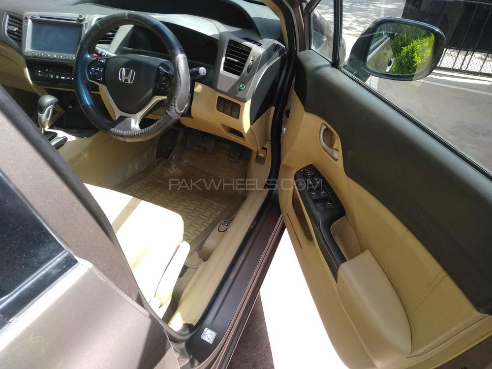 Honda Civic 2015 for Sale in Karachi Honda Civic 2015 for Sale in Karachi Image-5