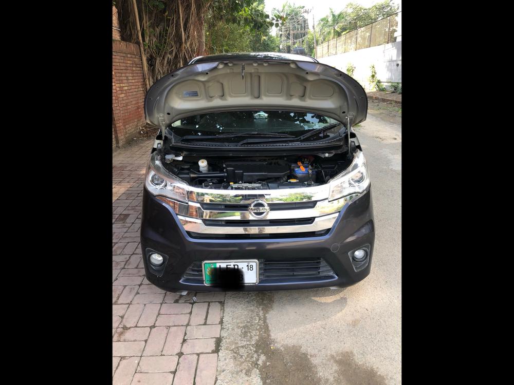 Nissan Dayz Highway Star 2014 for Sale in Lahore Nissan Dayz Highway Star 2014 for Sale in Lahore Image-7