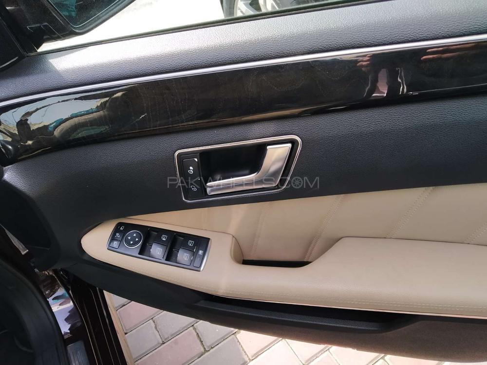 Mercedes Benz E Class 2012 for Sale in Lahore Mercedes Benz E Class 2012 for Sale in Lahore Image-9