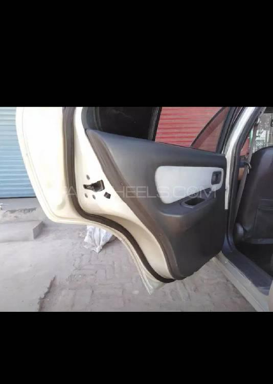 Nissan Sunny 2002 for Sale in Jaranwala Nissan Sunny 2002 for Sale in Jaranwala Image-3