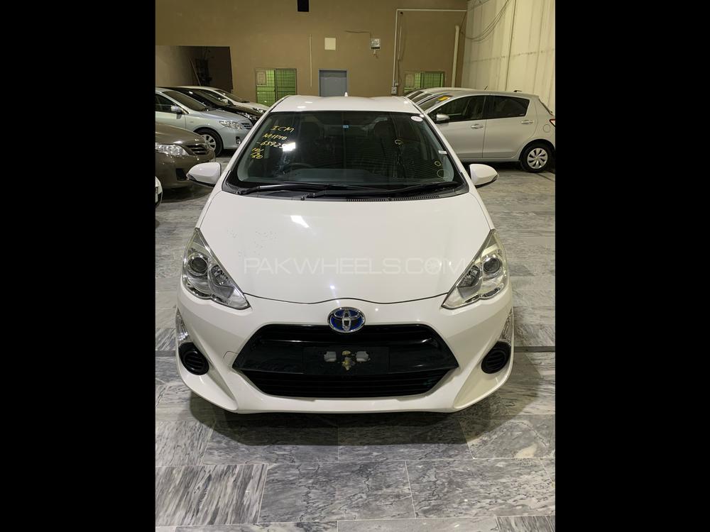 Toyota Aqua 2016 for Sale in Sahiwal Image-1