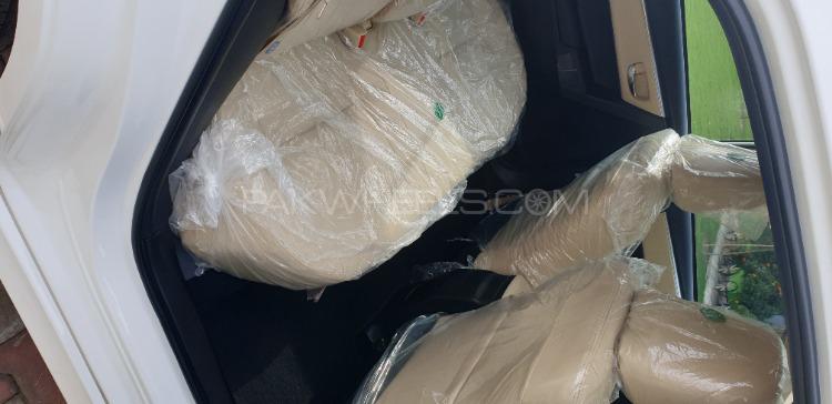 Toyota Corolla 2020 for Sale in Peshawar Toyota Corolla 2020 for Sale in Peshawar Image-5