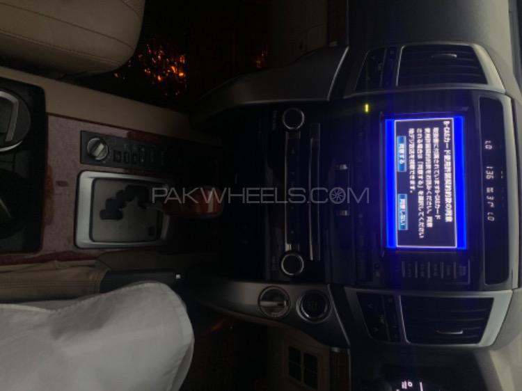 Toyota Land Cruiser 2013 for Sale in Karachi Toyota Land Cruiser 2013 for Sale in Karachi Image-9