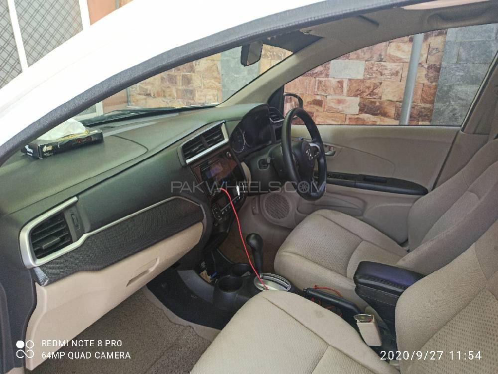 Honda BR-V 2017 for Sale in Peshawar Honda BR-V 2017 for Sale in Peshawar Image-4