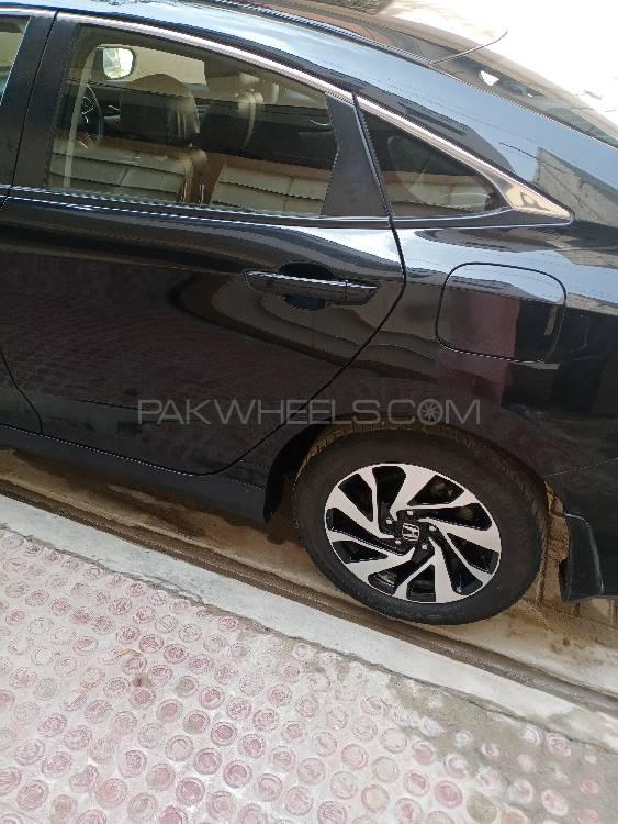 Honda Civic 2017 for Sale in Sargodha Honda Civic 2017 for Sale in Sargodha Image-3