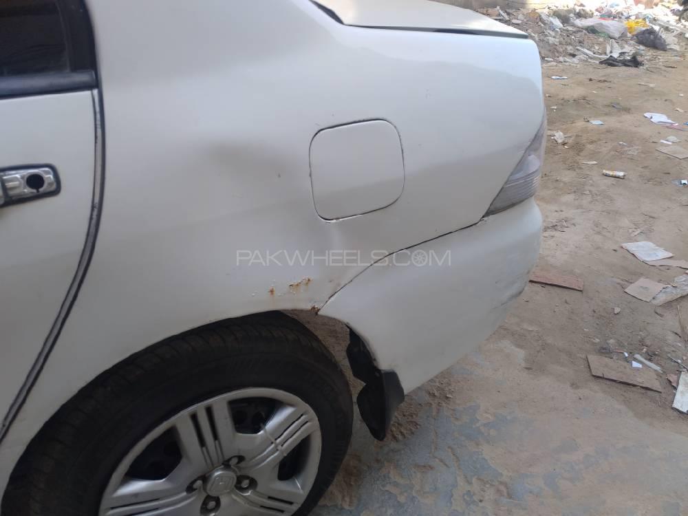 Mitsubishi Lancer 2005 for Sale in Karachi Mitsubishi Lancer 2005 for Sale in Karachi Image-5