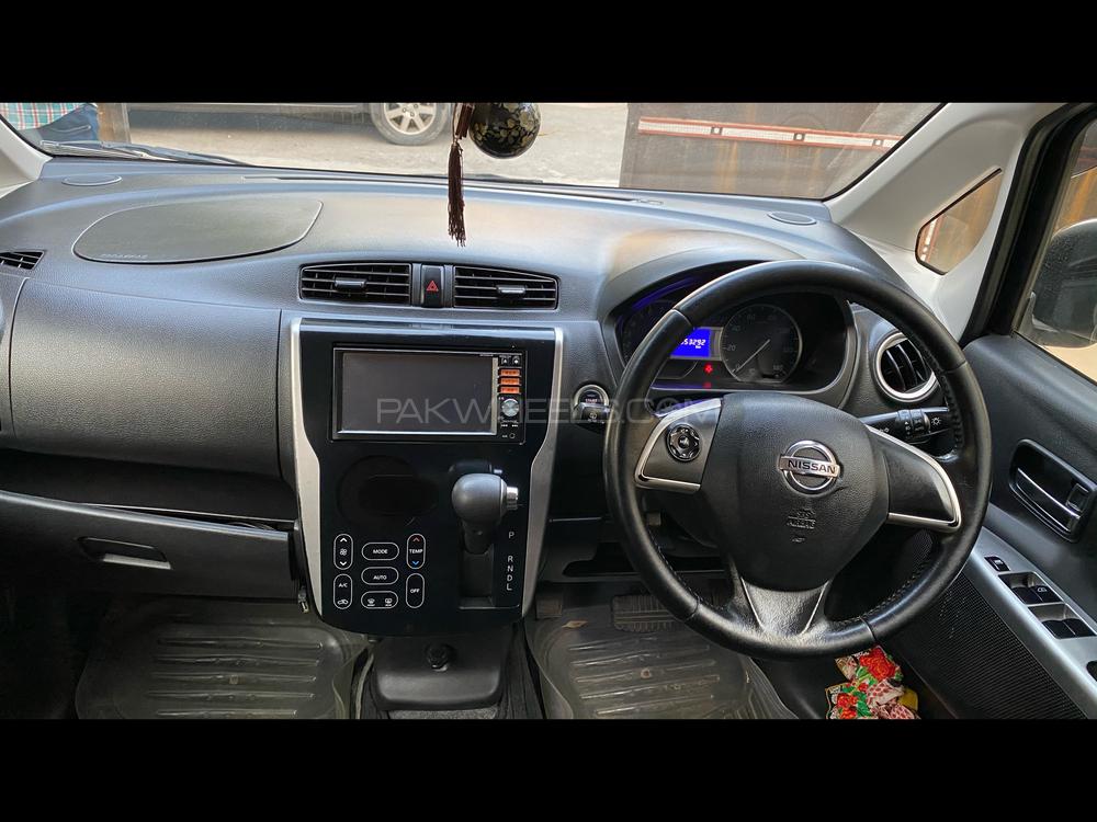 Nissan Dayz Highway Star 2013 for Sale in Lahore Nissan Dayz Highway Star 2013 for Sale in Lahore Image-9
