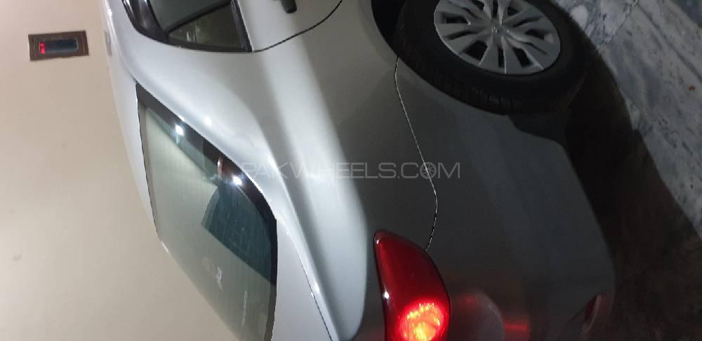 Toyota Corolla 2014 for Sale in Lahore Toyota Corolla 2014 for Sale in Lahore Image-4