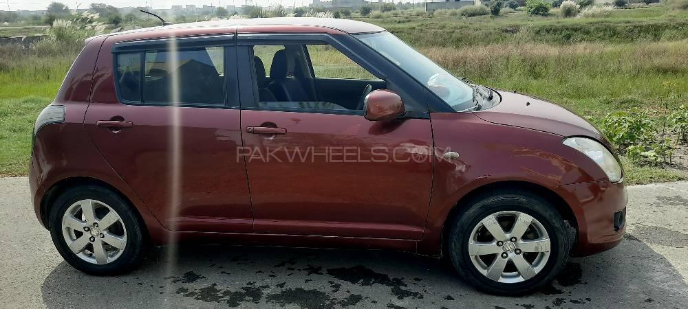 Suzuki Swift 2011 for Sale in Shahdara Image-1