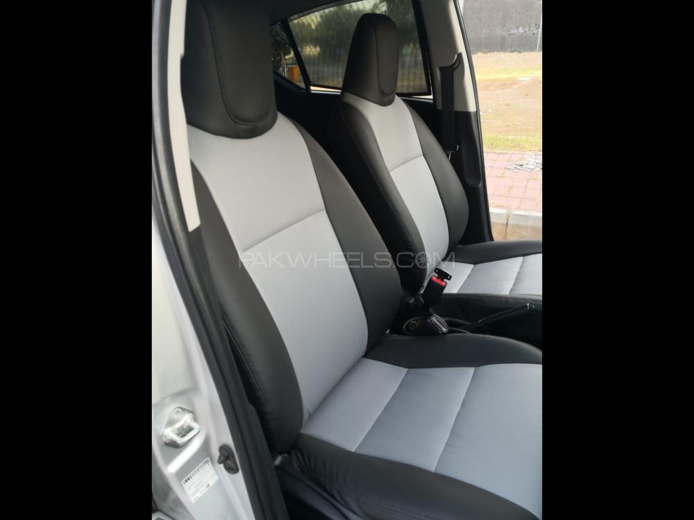 Toyota Aqua 2014 for Sale in Rawalpindi Toyota Aqua 2014 for Sale in Rawalpindi Image-8