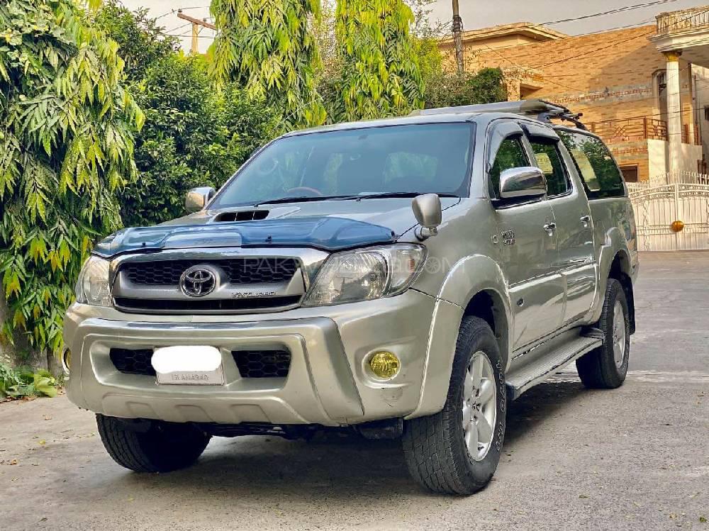 Toyota Hilux 2009 for Sale in Lahore Toyota Hilux 2009 for Sale in Lahore Image-2
