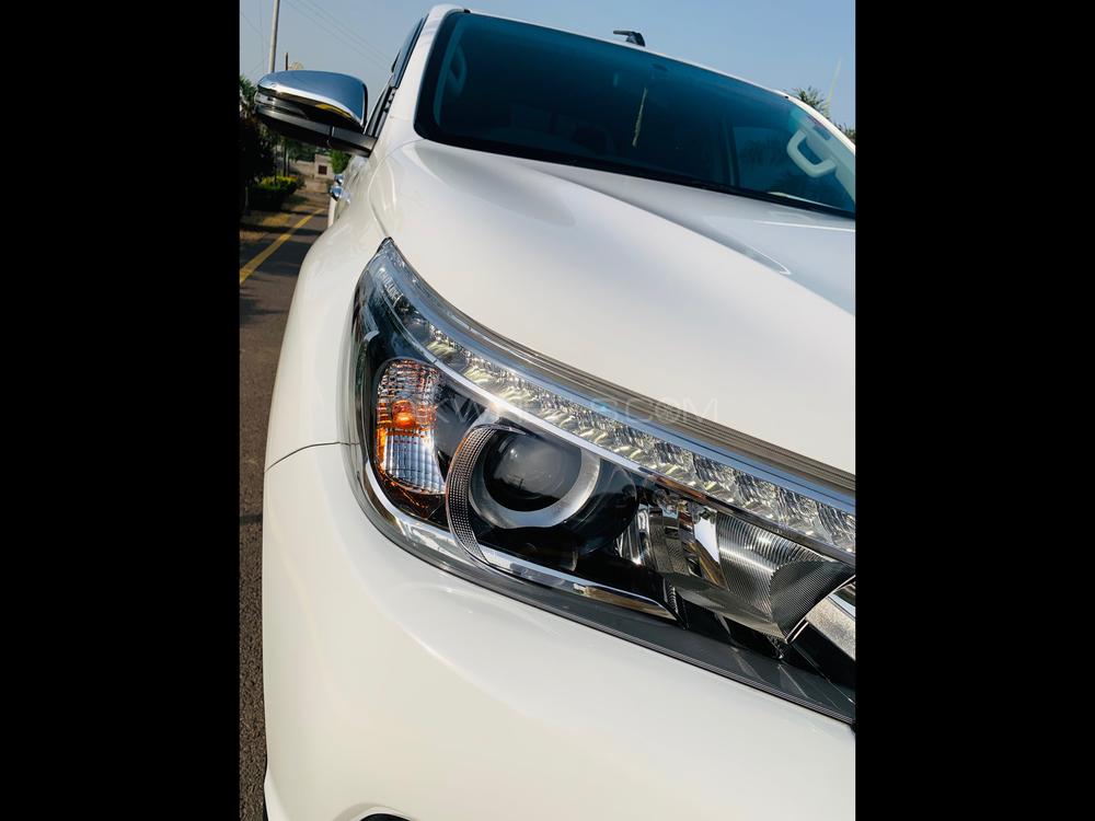 Toyota Hilux 2020 for Sale in Mandi bahauddin Toyota Hilux 2020 for Sale in Mandi bahauddin Image-6