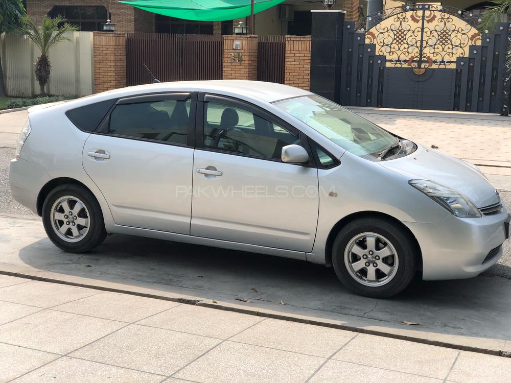 Toyota Prius 2007 for Sale in Gujranwala Image-1