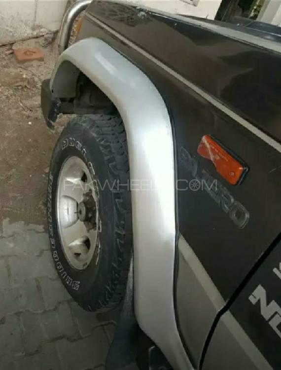 Mitsubishi Pajero 1988 for Sale in Islamabad Mitsubishi Pajero 1988 for Sale in Islamabad Image-9