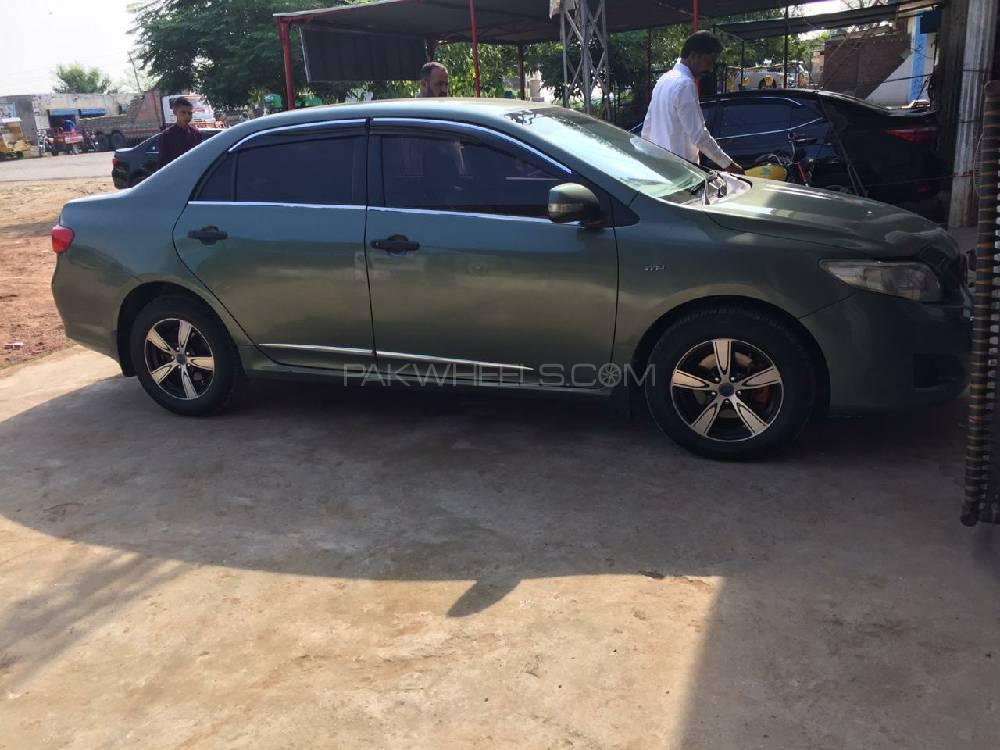 Toyota Corolla 2011 for Sale in Lahore Image-1