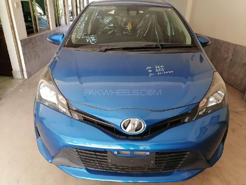 Toyota Vitz 2016 for Sale in Gujranwala Image-1