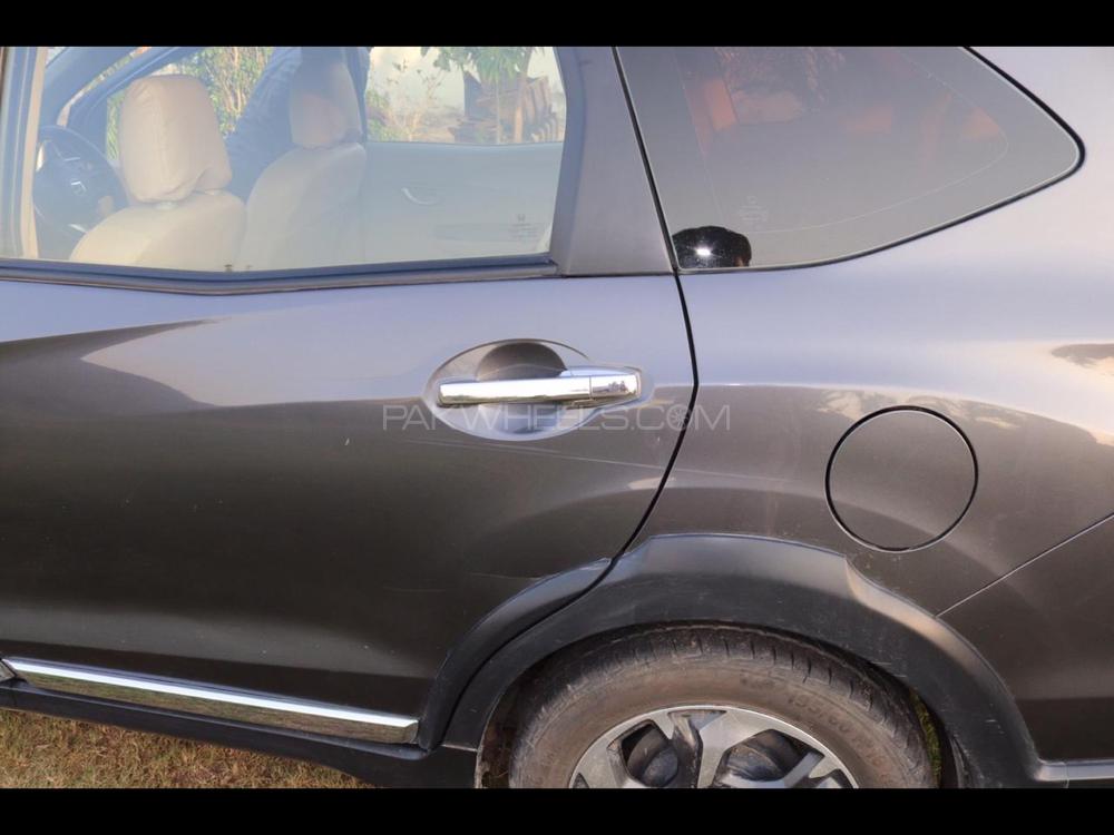 Honda BR-V 2018 for Sale in Sargodha Honda BR-V 2018 for Sale in Sargodha Image-9
