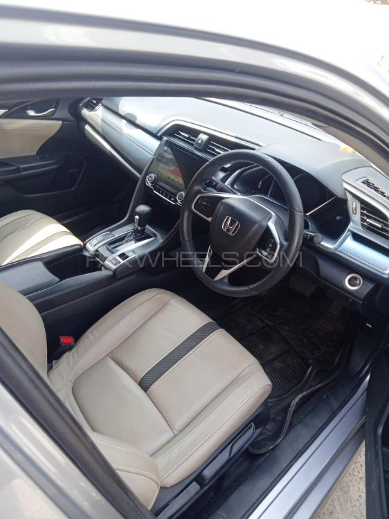 Honda Civic 2017 for Sale in Lahore Image-1