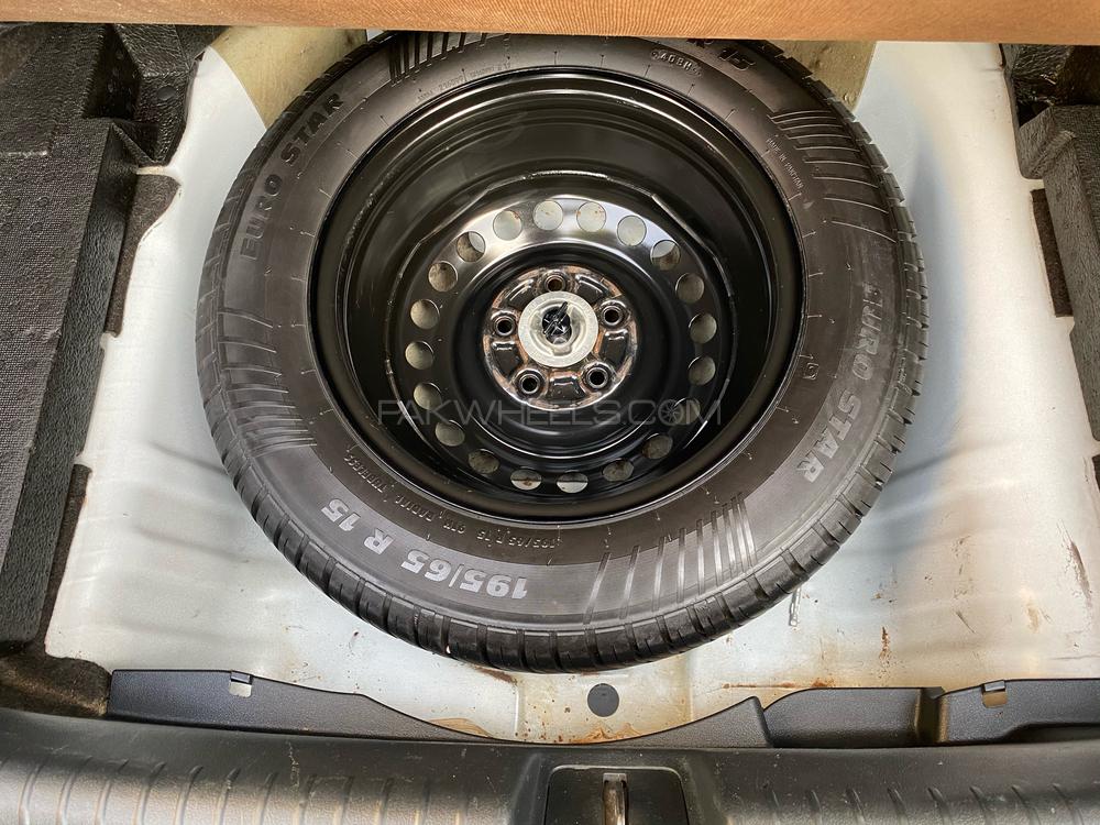 Honda Civic 2014 for Sale in Faisalabad Honda Civic 2014 for Sale in Faisalabad Image-8