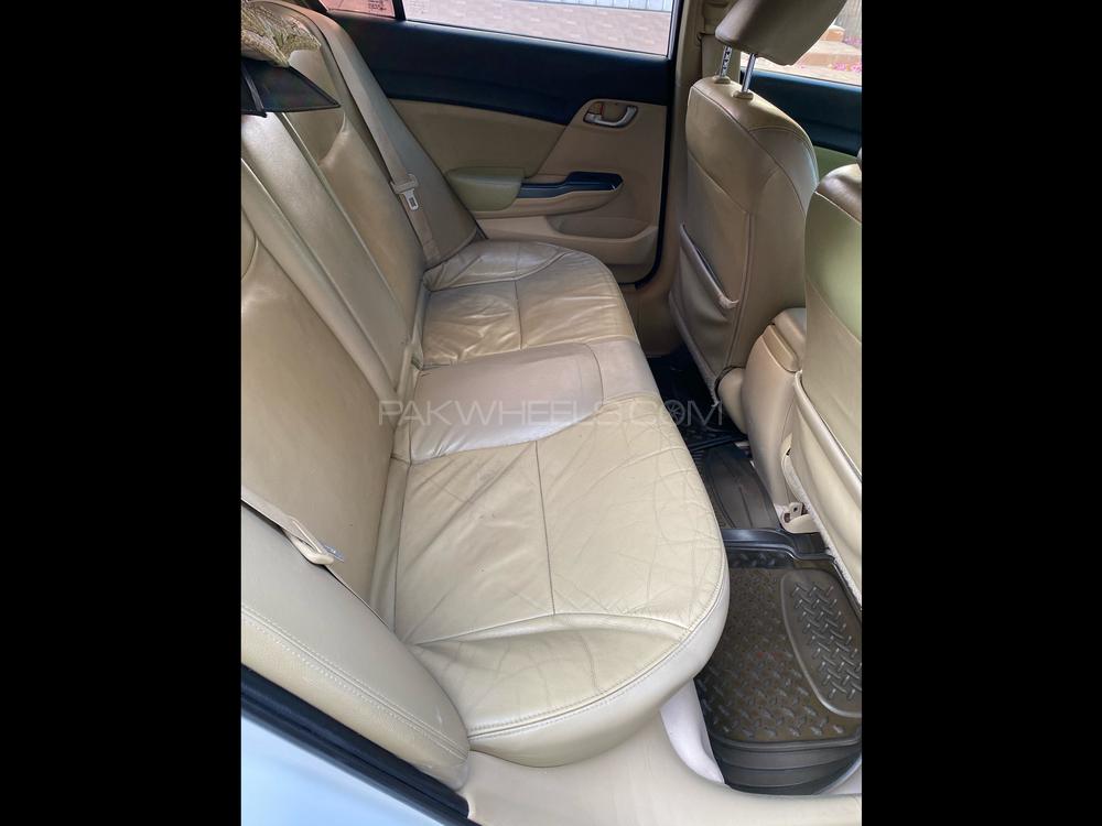 Honda Civic 2014 for Sale in Faisalabad Honda Civic 2014 for Sale in Faisalabad Image-16
