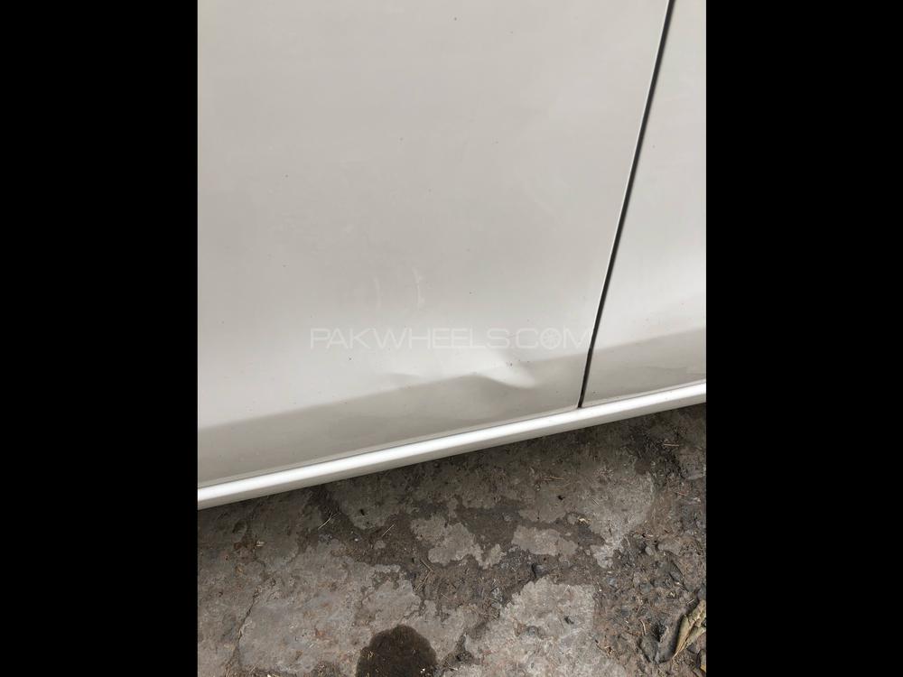 Daihatsu Move 2013 for Sale in Sialkot Daihatsu Move 2013 for Sale in Sialkot Image-5