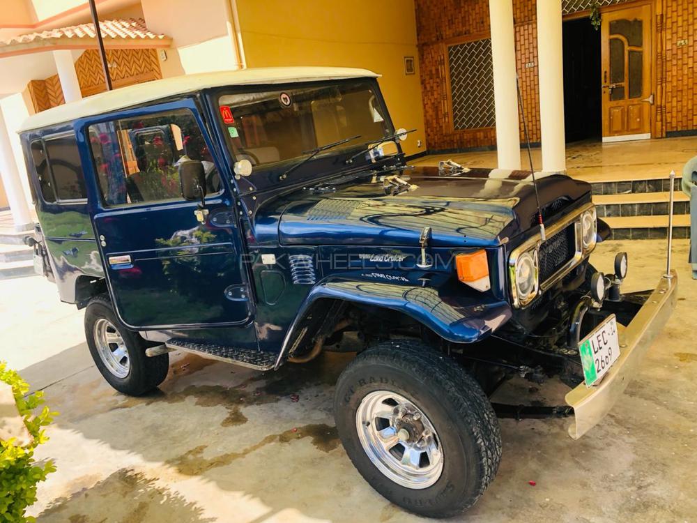 ٹویوٹا ایف جے کروزر 1974 for Sale in پشاور ٹویوٹا ایف جے کروزر 1974 for Sale in پشاور Image-8