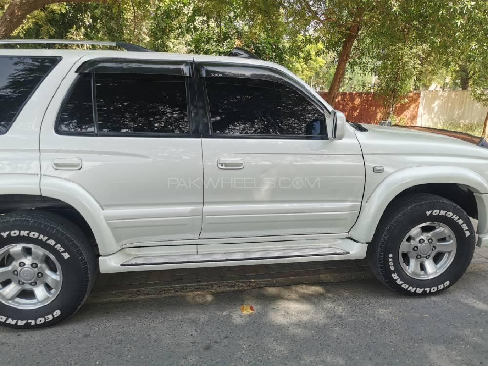 Toyota Surf 1999 for Sale in Multan Toyota Surf 1999 for Sale in Multan Image-4