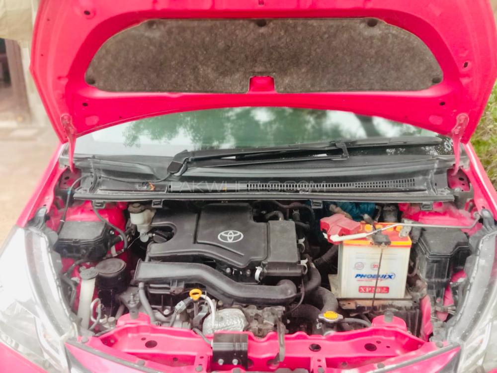 Toyota Vitz 2015 for Sale in Lahore Toyota Vitz 2015 for Sale in Lahore Image-6