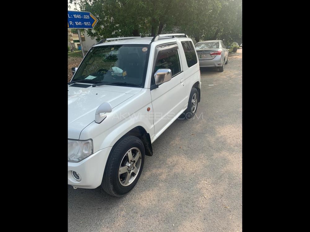 Mitsubishi Pajero Mini 2012 for Sale in Sialkot Mitsubishi Pajero Mini 2012 for Sale in Sialkot Image-2