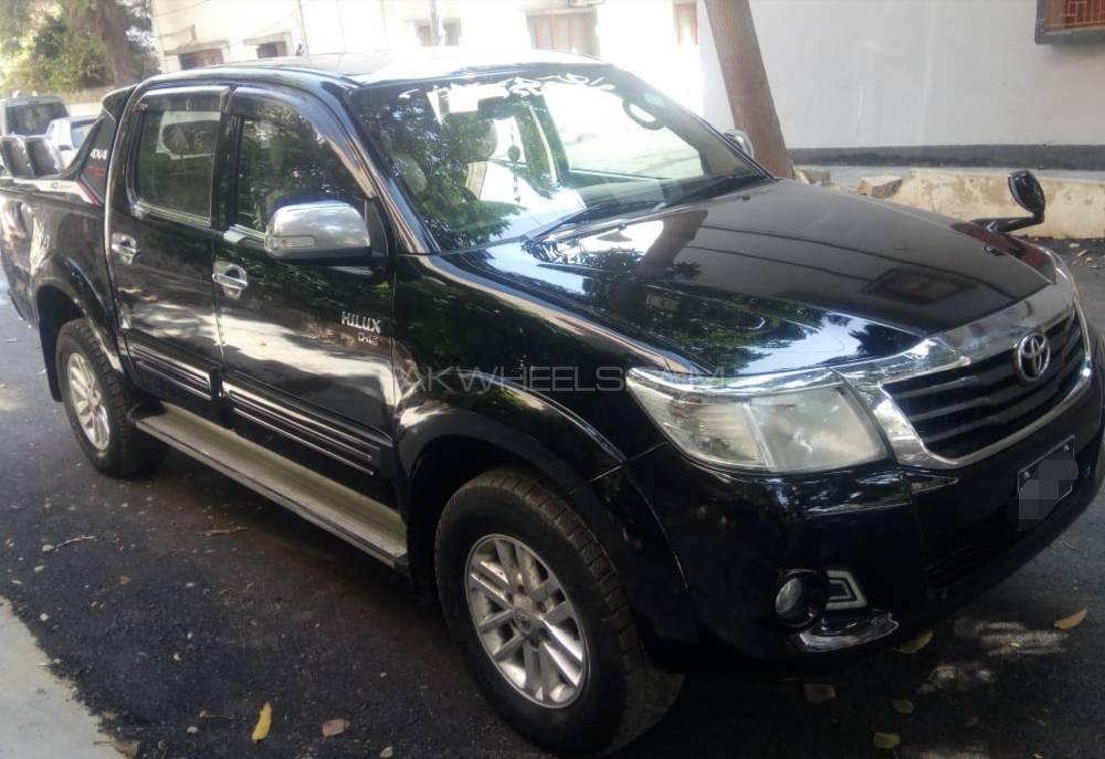 Toyota Hilux 2016 for Sale in Karachi Image-1