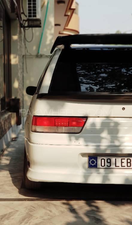 Suzuki Cultus - 2009  Suzuki Cultus - 2009  Image-4