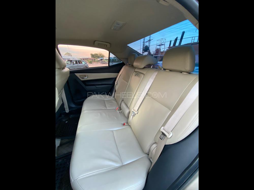 Toyota Corolla 2016 for Sale in Peshawar Toyota Corolla 2016 for Sale in Peshawar Image-7
