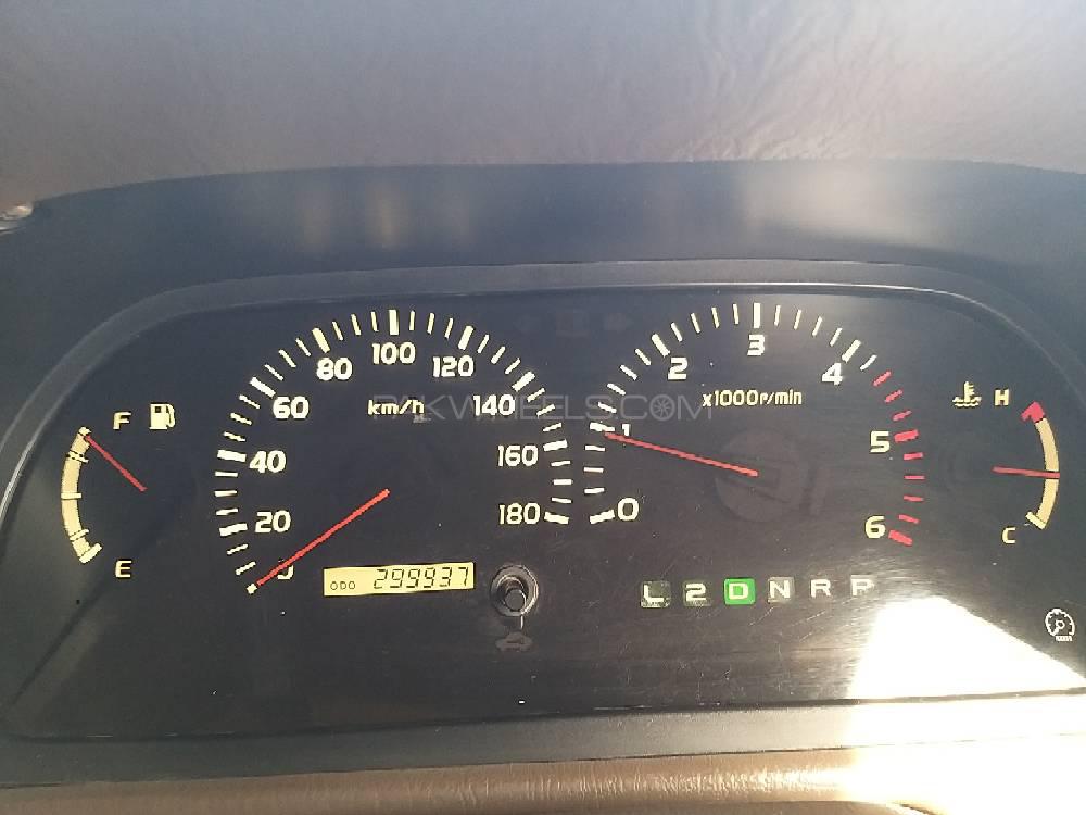 Toyota Prado 2001 for Sale in Multan Image-1