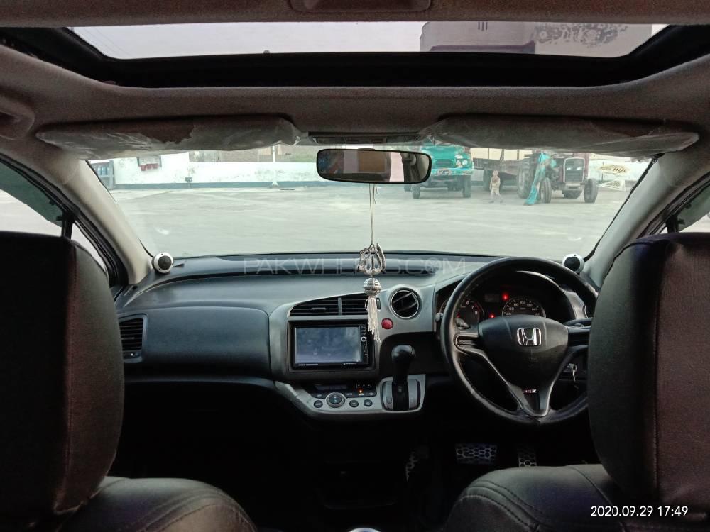 ہونڈا ایئرویو 2012 for Sale in ملتان ہونڈا ایئرویو 2012 for Sale in ملتان Image-3