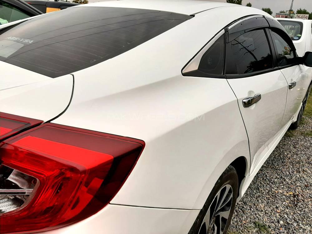 Honda Civic 2017 for Sale in Peshawar Honda Civic 2017 for Sale in Peshawar Image-2