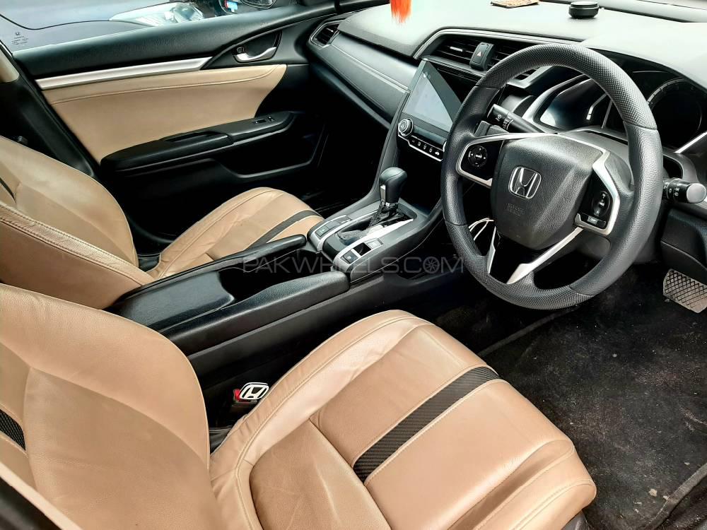 Honda Civic 2017 for Sale in Peshawar Honda Civic 2017 for Sale in Peshawar Image-7