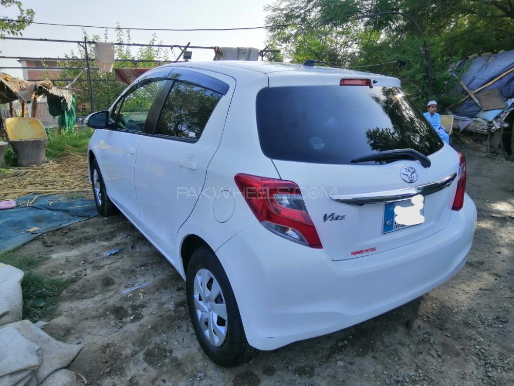 Toyota Vitz 2014 for Sale in Nowshera Toyota Vitz 2014 for Sale in Nowshera Image-11