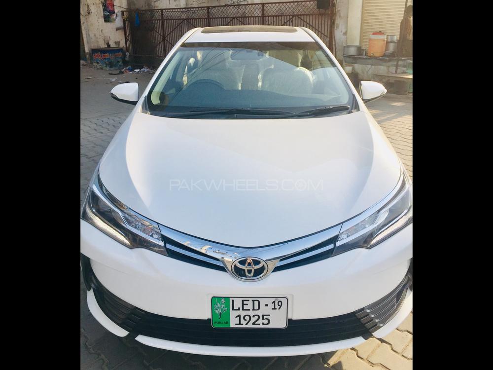 Toyota Corolla 2019 for Sale in Burewala Image-1