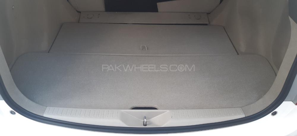 Toyota Corolla Fielder 2006 for Sale in Peshawar Toyota Corolla Fielder 2006 for Sale in Peshawar Image-18