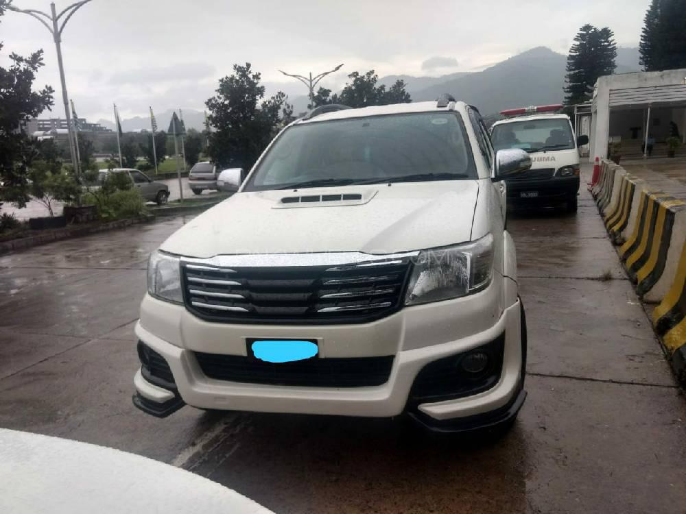Toyota Hilux 2014 for Sale in Islamabad Image-1