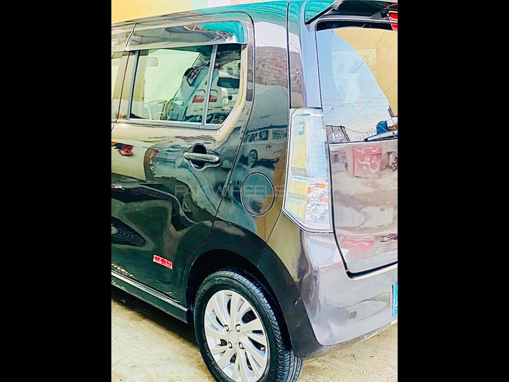 Suzuki Wagon R 2016 for Sale in Sialkot Suzuki Wagon R 2016 for Sale in Sialkot Image-5