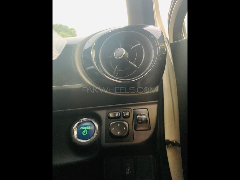 Toyota Aqua 2015 for Sale in Lahore Toyota Aqua 2015 for Sale in Lahore Image-7