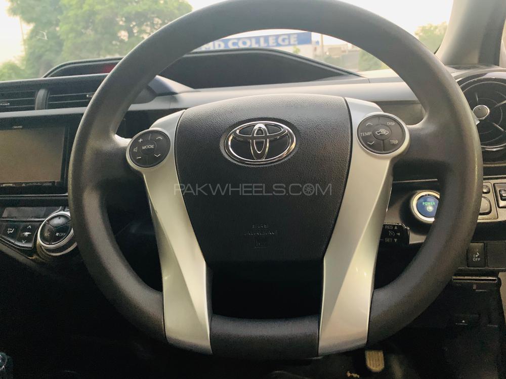 Toyota Aqua 2015 for Sale in Lahore Toyota Aqua 2015 for Sale in Lahore Image-6