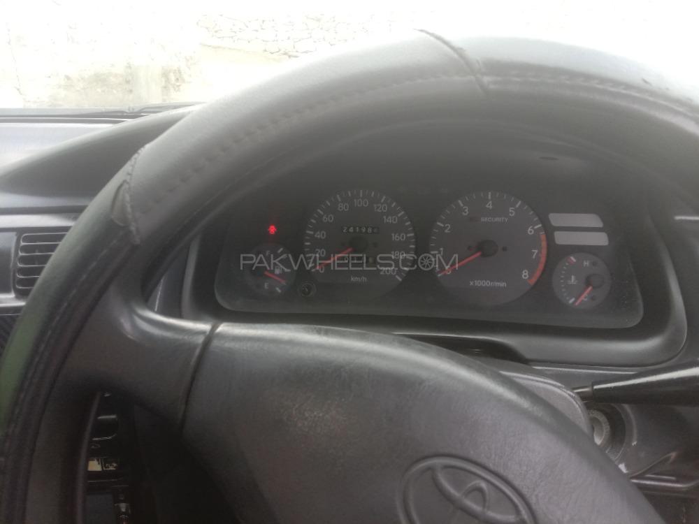 Toyota Corolla - 1997  Toyota Corolla - 1997  Image-14