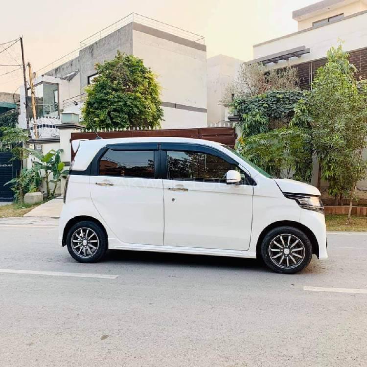 Honda N Wgn 2017 for Sale in Lahore Honda N Wgn 2017 for Sale in Lahore Image-3