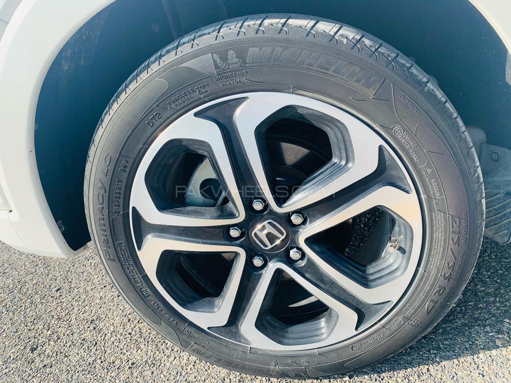 Honda Vezel 2015 for Sale in Islamabad Honda Vezel 2015 for Sale in Islamabad Image-5