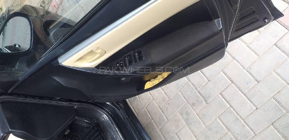 Toyota Corolla 2019 for Sale in Pak pattan sharif Toyota Corolla 2019 for Sale in Pak pattan sharif Image-4